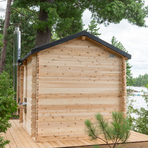 luna sauna with porch